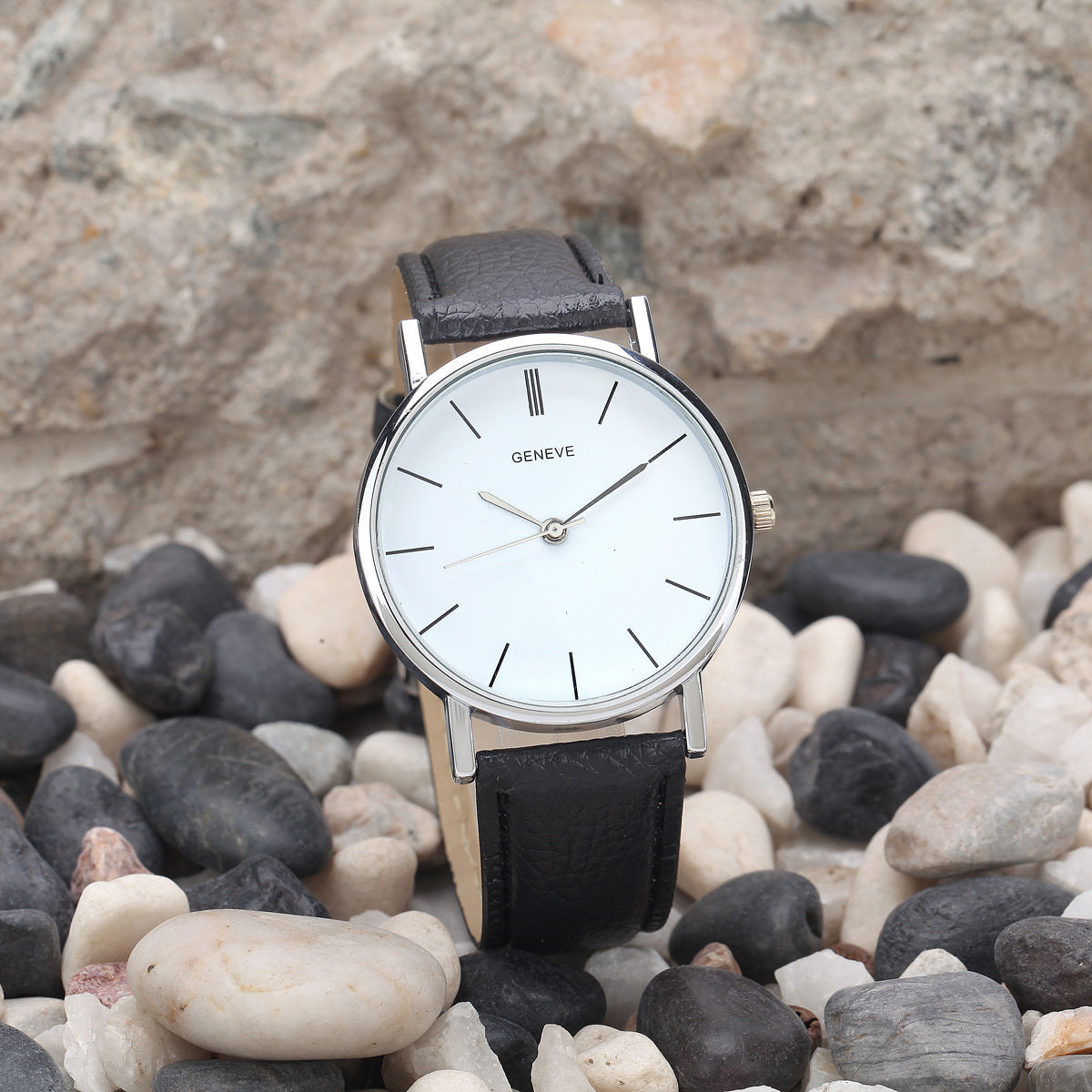 Signature GetUp Geneva Quartz Watch – Classic Silver Dial with Leather Strap, Stylish Unisex Wristwatch for Men & Women